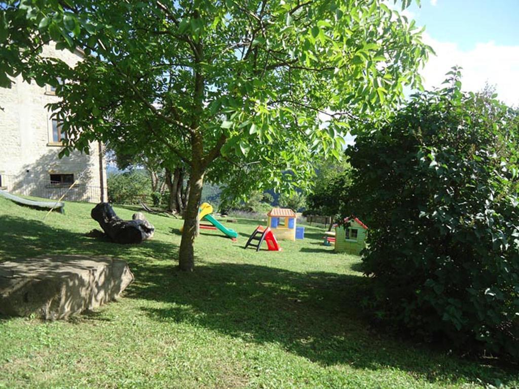 Agriturismo I Monti Di Salecchio 팔라쭐로술세뇨 외부 사진